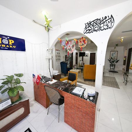 فندق سبوت أون 89925 ثانك كيو إن 1 كوتا بْهارو المظهر الخارجي الصورة