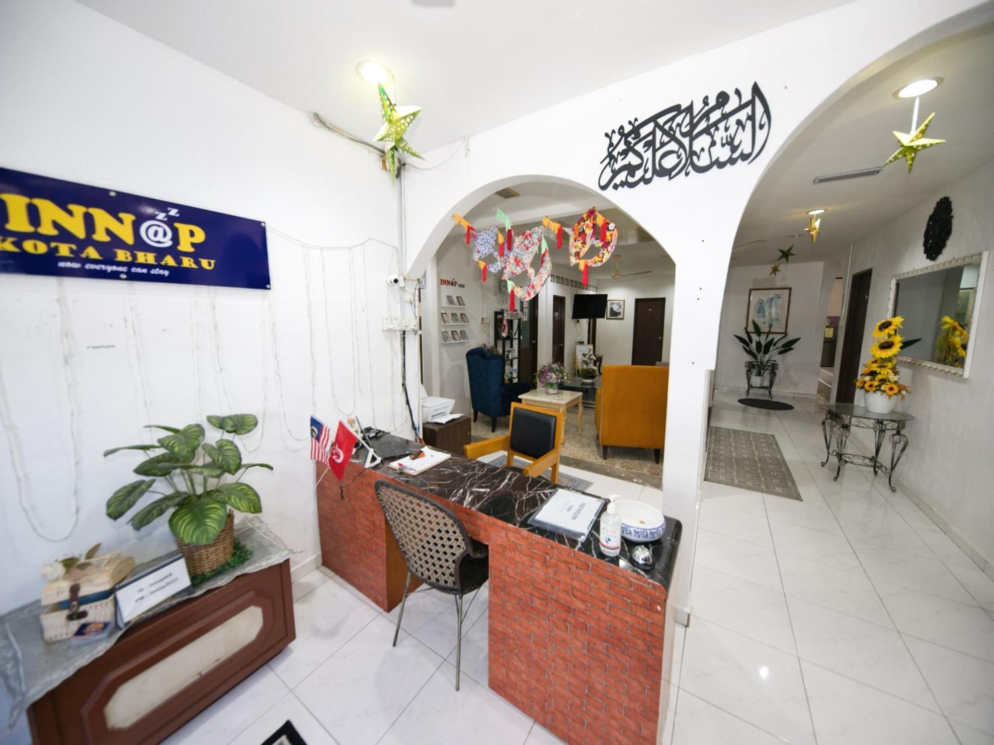 فندق سبوت أون 89925 ثانك كيو إن 1 كوتا بْهارو المظهر الخارجي الصورة